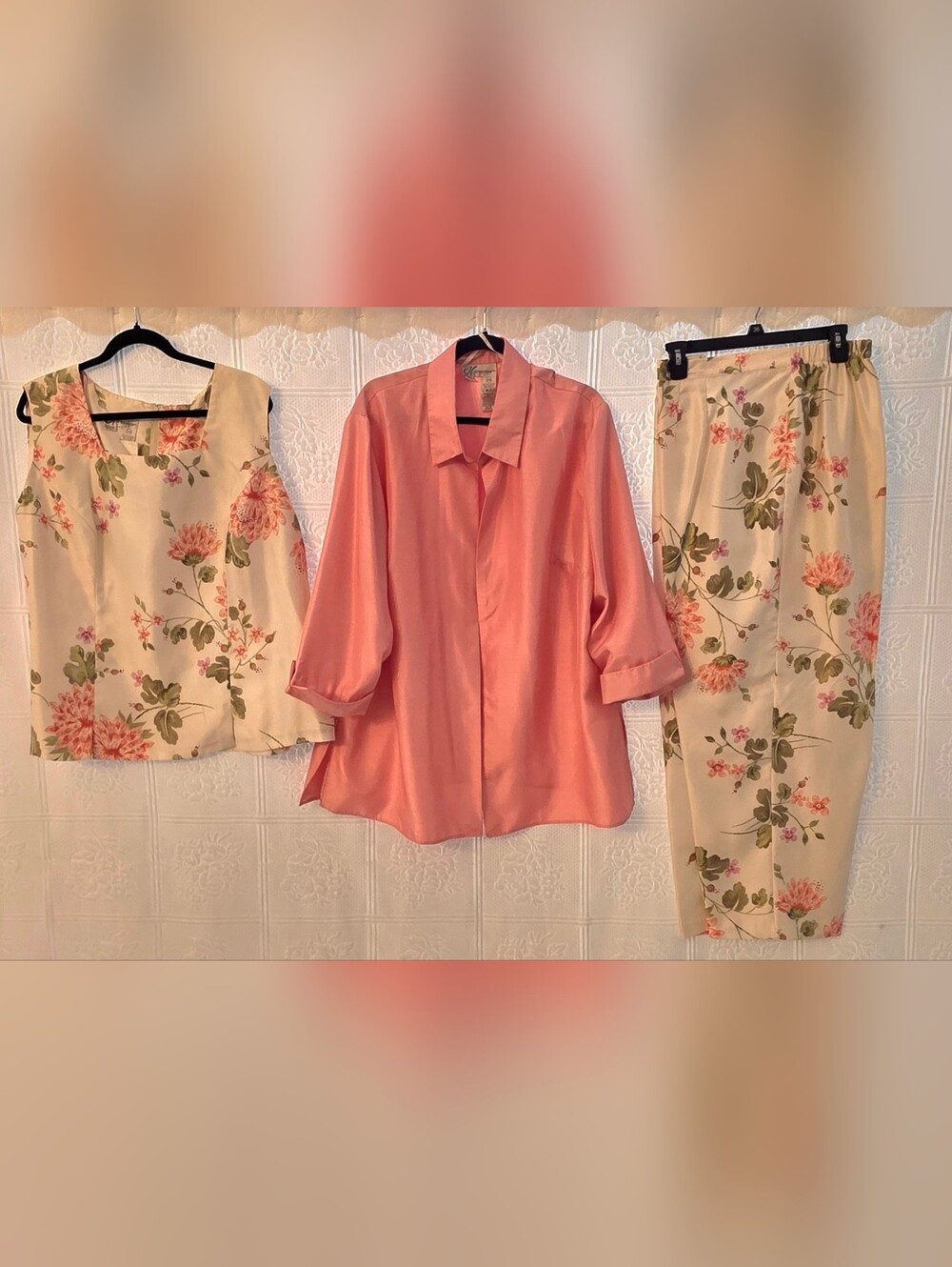 Dressbarn coral/cream/pink floral 3 piece pantsuit satin/linen look 24W - Picture 3 of 14